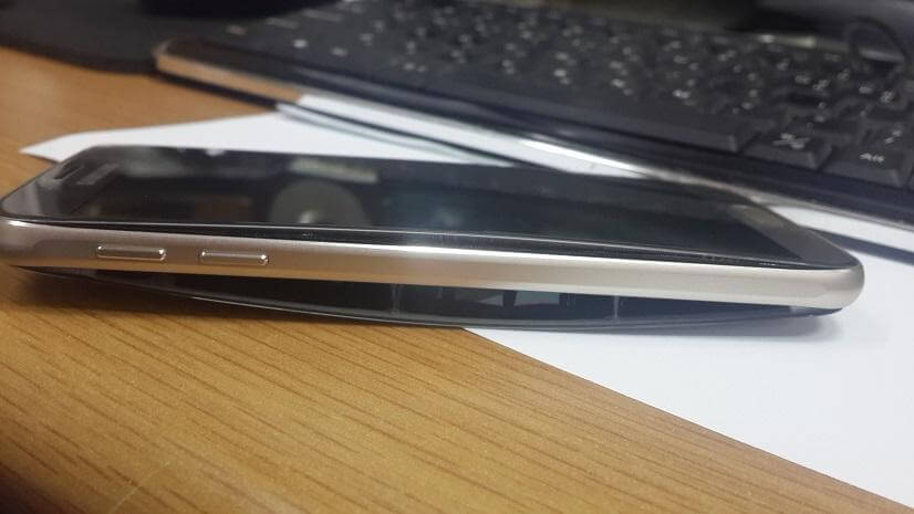 Samsung Galaxy S6’lardaki Şişmiş Batarya Problemi